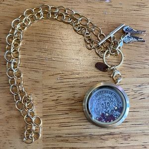 Origami Owl Gryffindor Gold Locket Necklace Set NWOT
